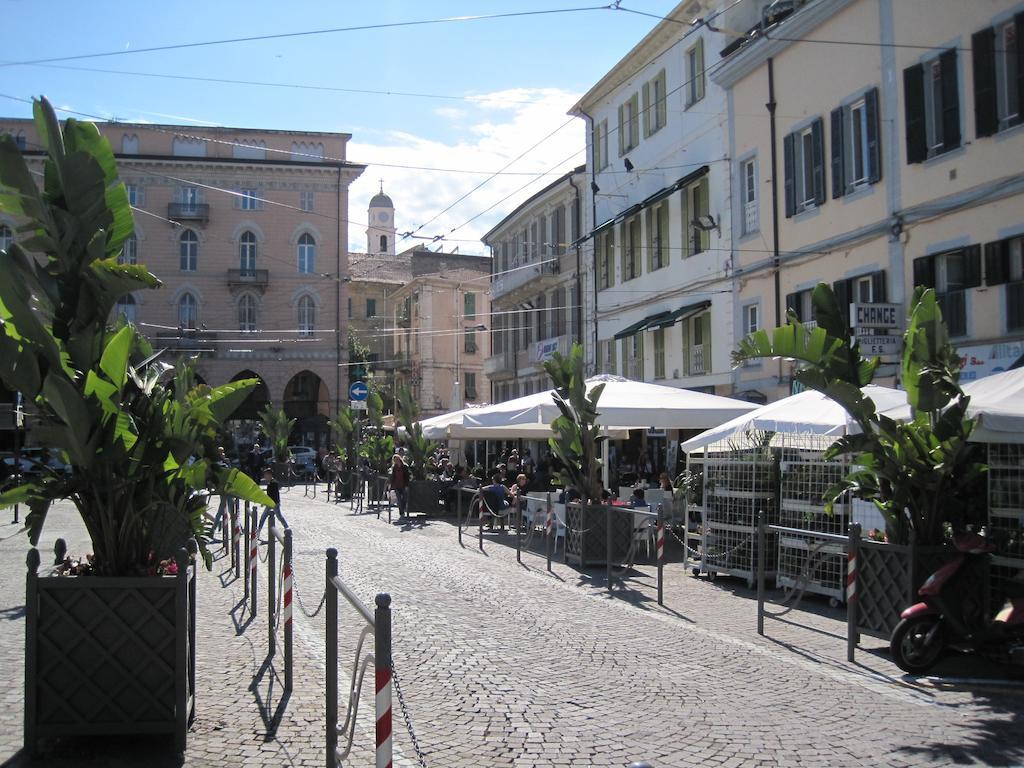 Colombo Apartments Sanremo Luaran gambar